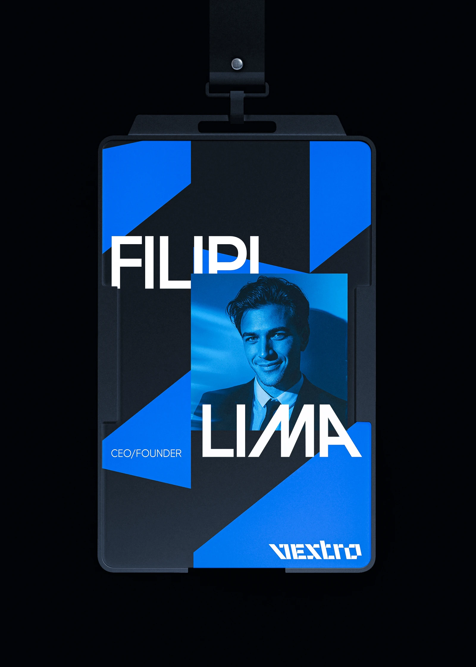 Crachá de evento do CEO com retrato azul e o logotipo da Vextro.